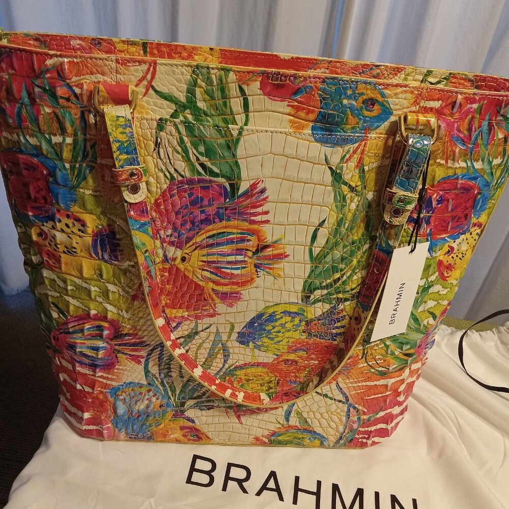 Handbag - Picture 2 of 4